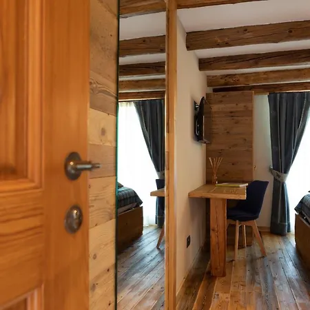 La Cascata Chambres D'Hotes-3